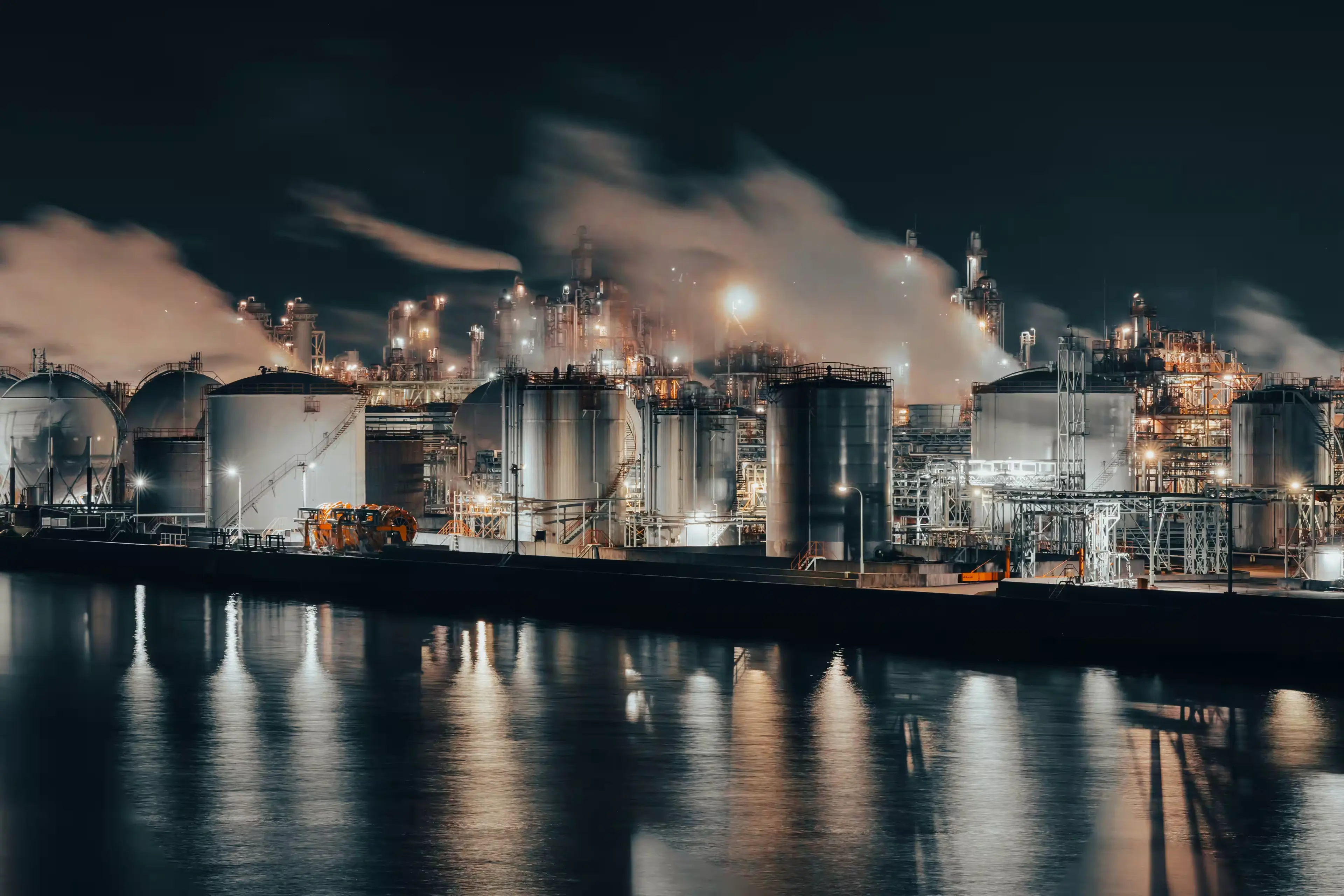 Digital Transformation in the Chemicals Industry: Opportunities and Challenges | Invos Global